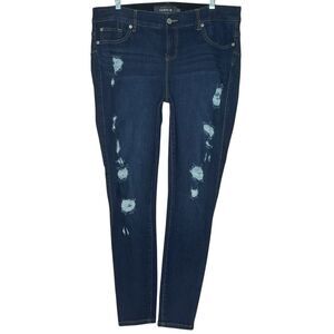 TORRID Bombshell Skinny Premium Stretch Plus Size 16 Distressed Dark Wash